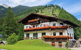 Hotel Garni Landhaus Buertlmair